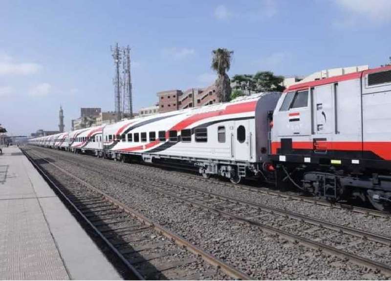 مواعيد القطارات المكيفة والروسي على خط القاهرة - الإسكندرية والعكس