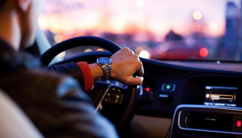 تحل بالصبر  والتأني، نصائح لقيادة السيارات بشكل آمن في شهر رمضان