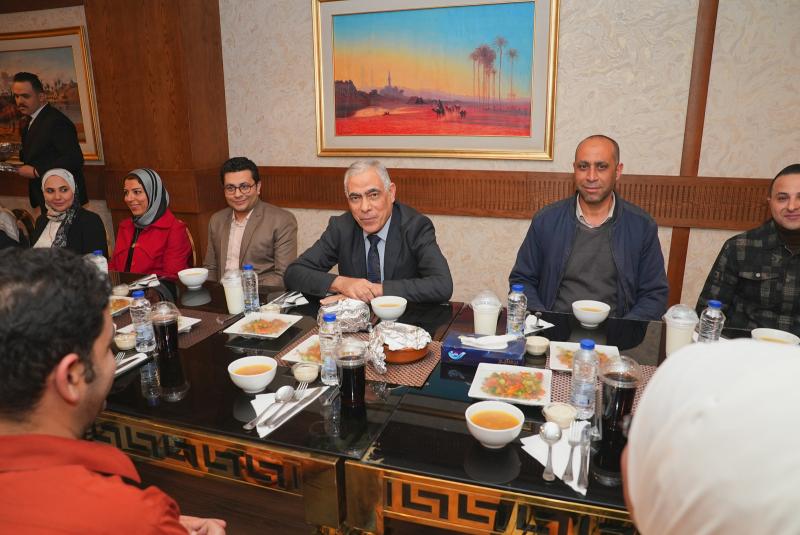النائب العام يشهد إفطار رمضان مع موظفي النيابة العامة