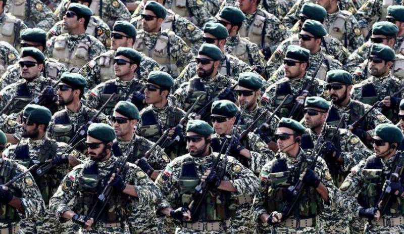 ترتيبه الـ 14 عالميا، الجيش الإيراني يرقد فوق ترسانة طائرات وصواريخ وغواصات ب 10 مليارات دولار!