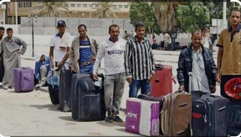 أزمة كبرى للعمالة المصرية في الكويت.. هل تويتر كان السبب؟