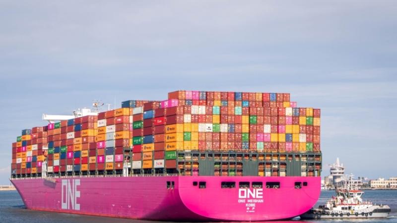تداول 28 طن بضائع عامة في ميناء دمياط خلال 24 ساعة