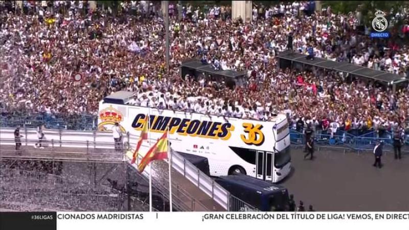 بالصور.. ريال مدريد يحتفل مع جماهيره بلقب الدوري الإسباني