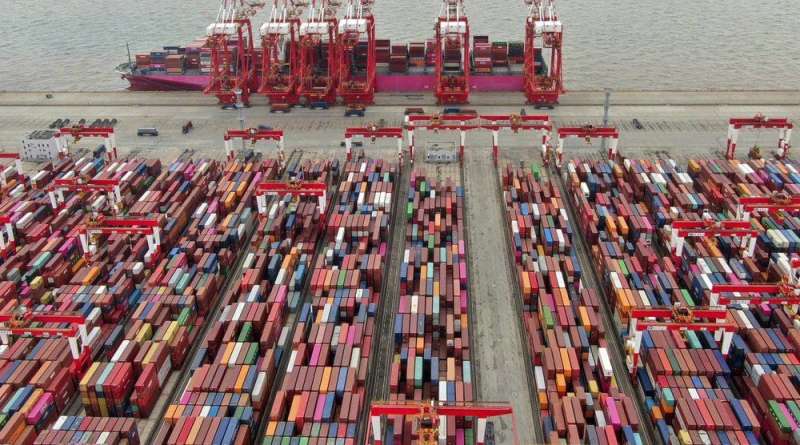 ميناء يانجشان.. الركيزة الجديدة للبنية التحتية العالمية